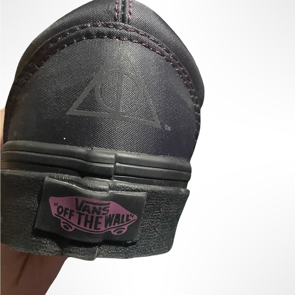 Vans Harry Potter, deathly hallows limited release women’s size 6 - Picture 8 of 9